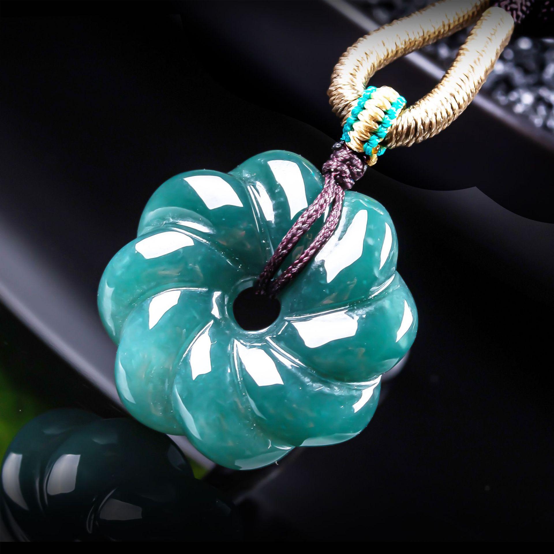 Jewelry & Watches Ltd - Naturalny naszyjnik z jadeitu birmańskiego w