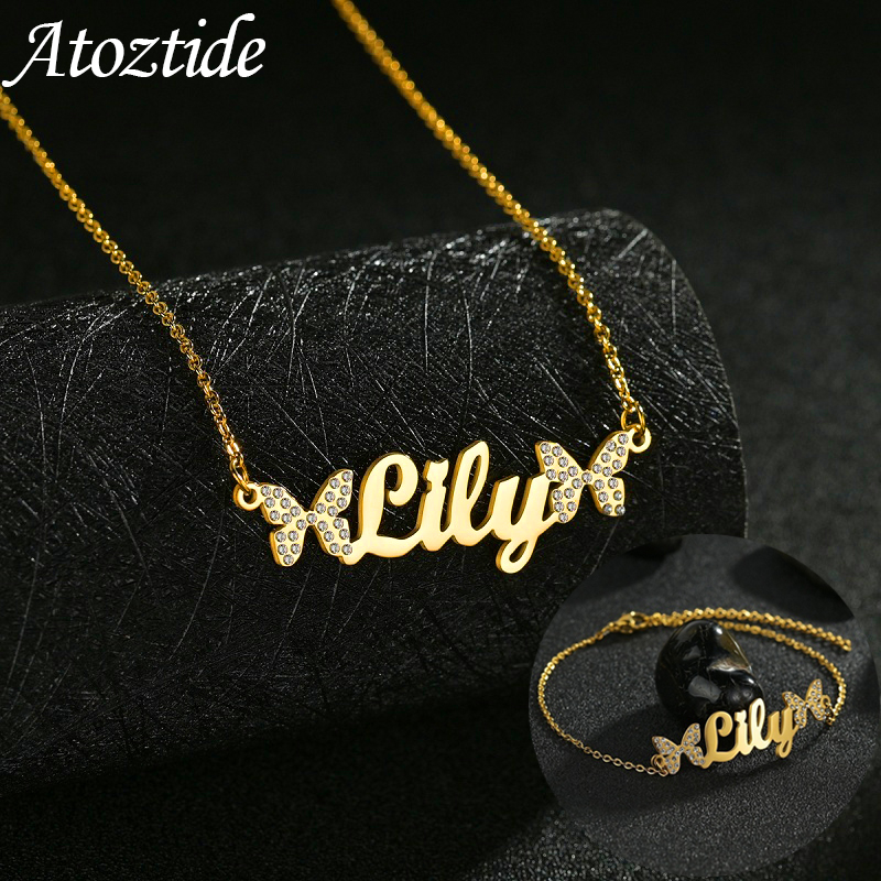 Engraved Name Necklace - Atoztide Dostosowany zestaw biżuterii Naszyjniki Bransoletki