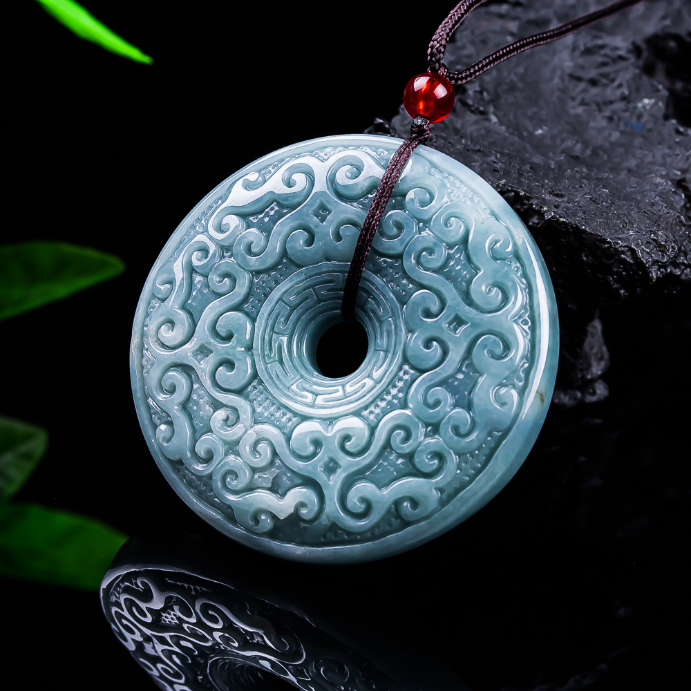 Jewelry & Watches Ltd - Naturalny birmański jadeitowy wisiorek w kształcie