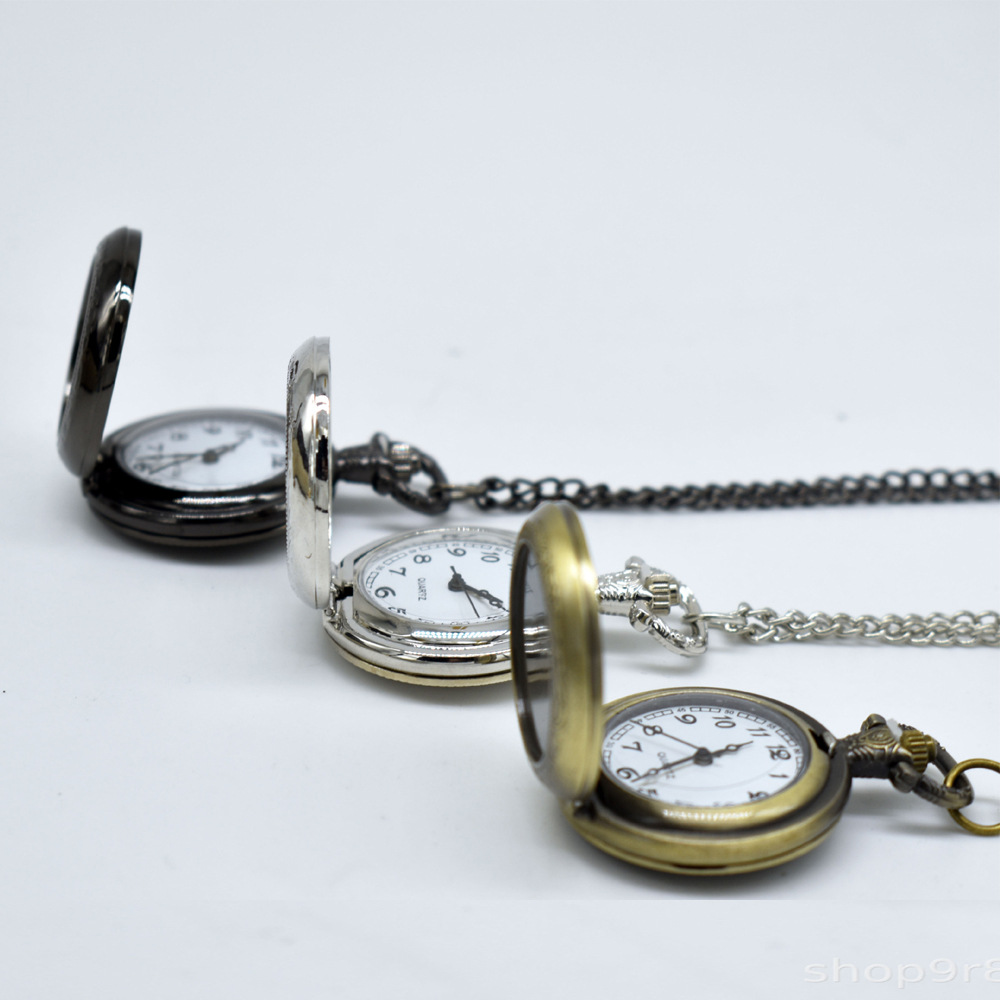 Naszyjnik z metalowym zegarkie – Jewels On Watches recenzja i cena
