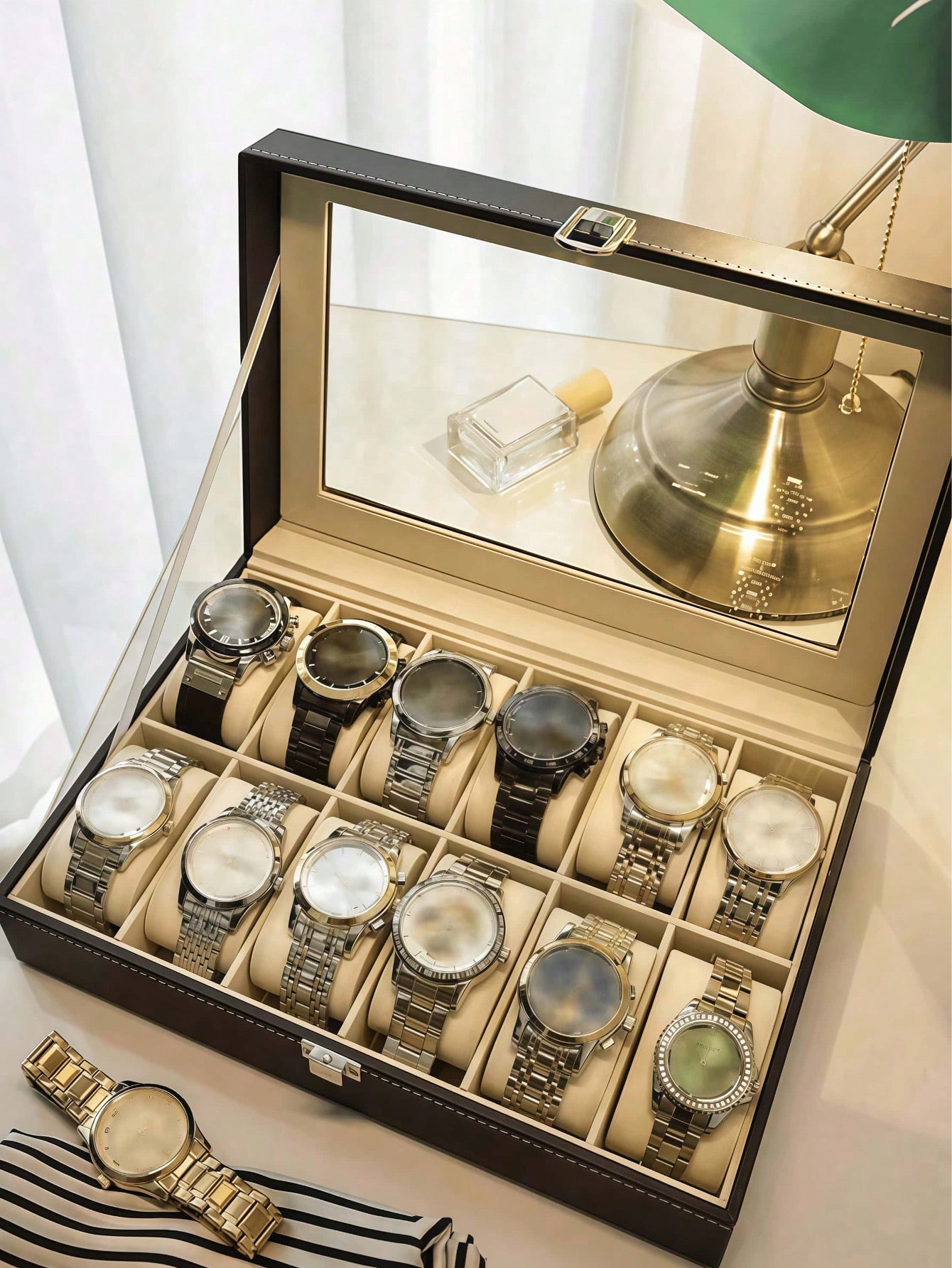 Skórzane pudełko na zegarki z  – High Jewelry Watches recenzja i cena